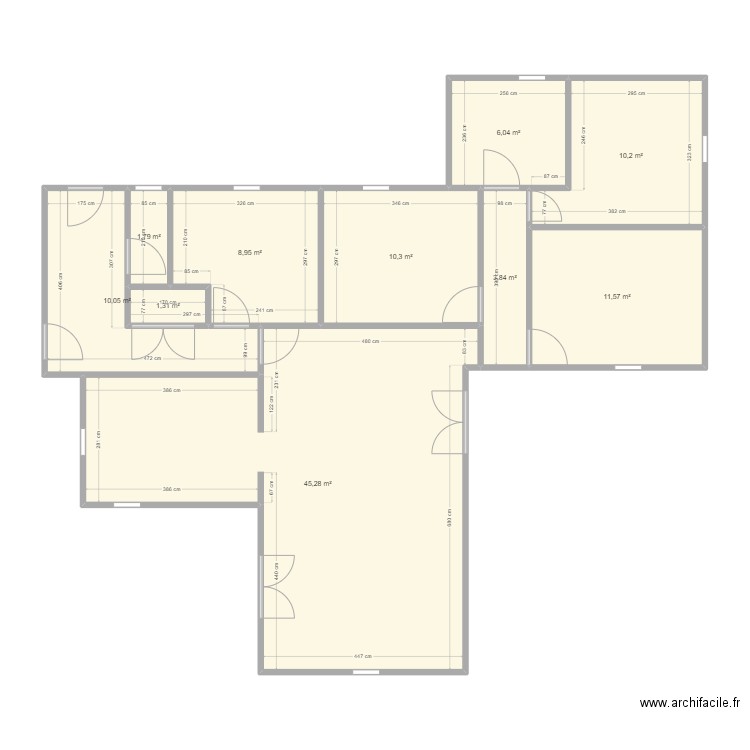 maison. Plan de 10 pièces et 109 m2