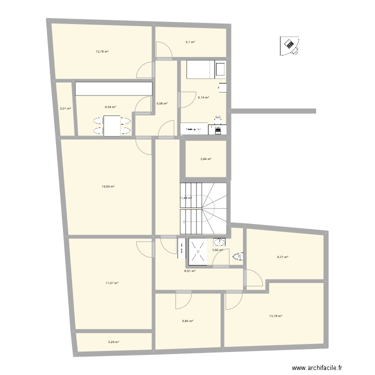 celaliye perso çarsi. Plan de 16 pièces et 140 m2