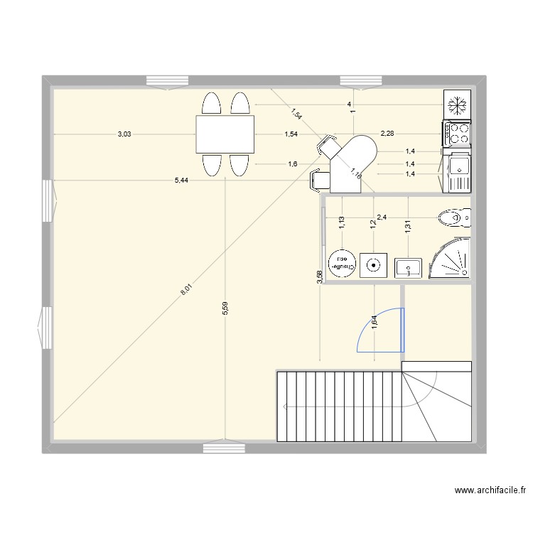 pharmacie 2. Plan de 3 pièces et 134 m2