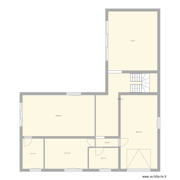 MAISON. Plan de 8 pièces et 138 m2