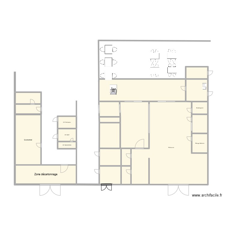 Descartes. Plan de 20 pièces et 67 m2