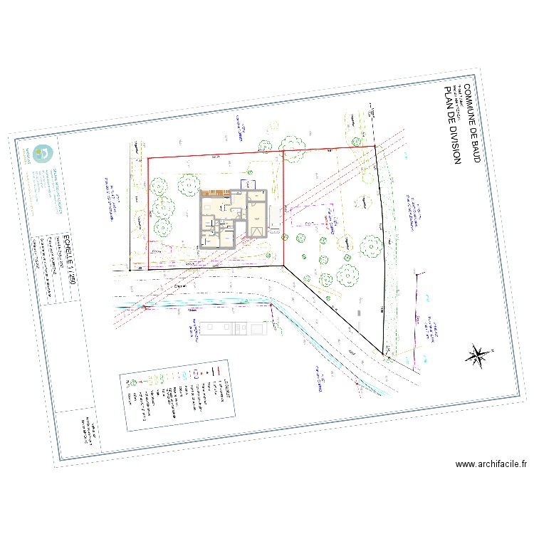 MROZ2. Plan de 9 pièces et 131 m2