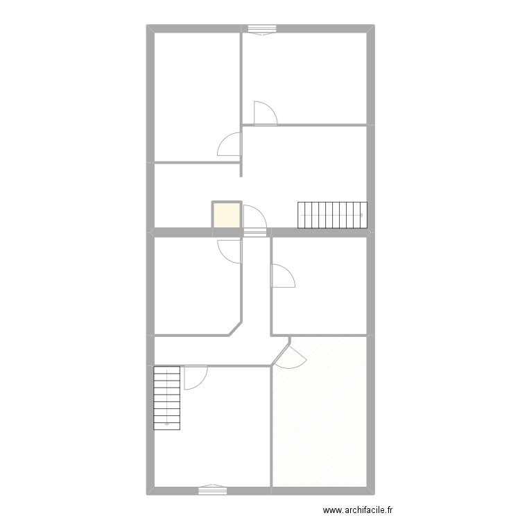 MAISON ETAGE. Plan de 6 pièces et 67 m2