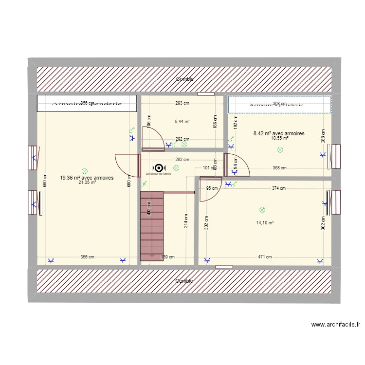 Etage maison. Plan de 7 pièces et 78 m2