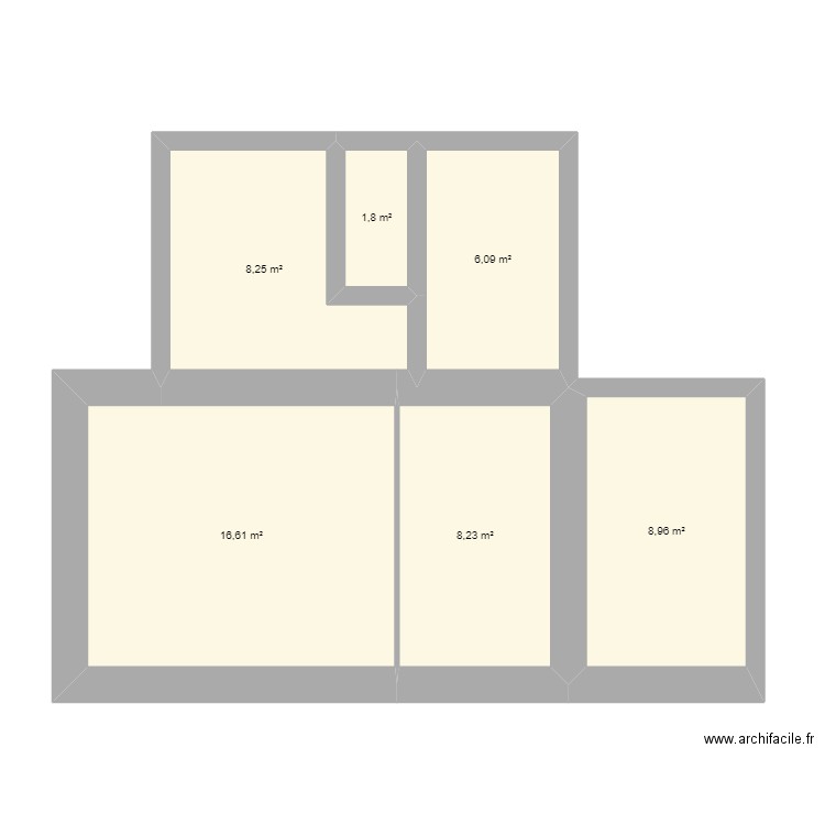 Saint cyr. Plan de 6 pièces et 50 m2