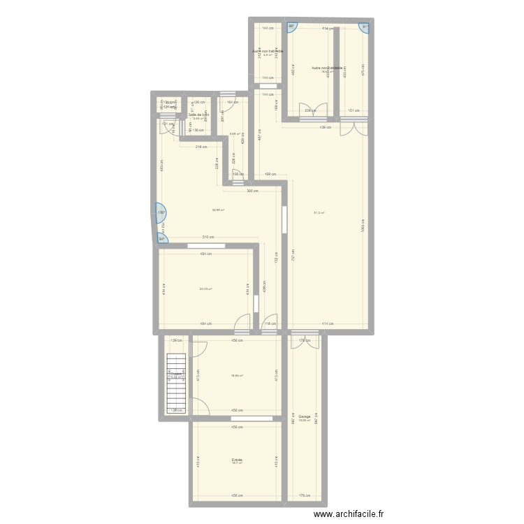 Titi Mémé. Plan de 12 pièces et 195 m2