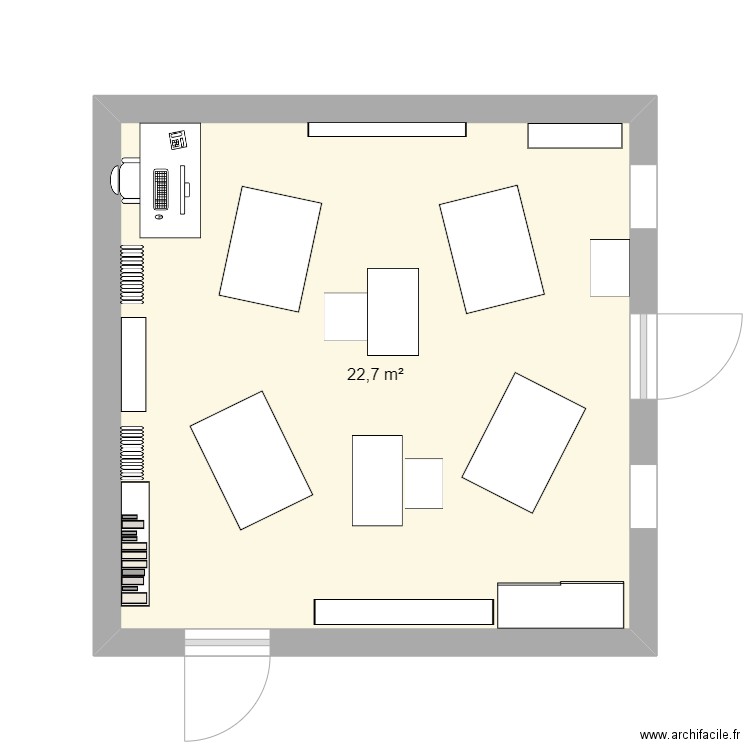 Classe CP24. Plan de 1 pièce et 23 m2