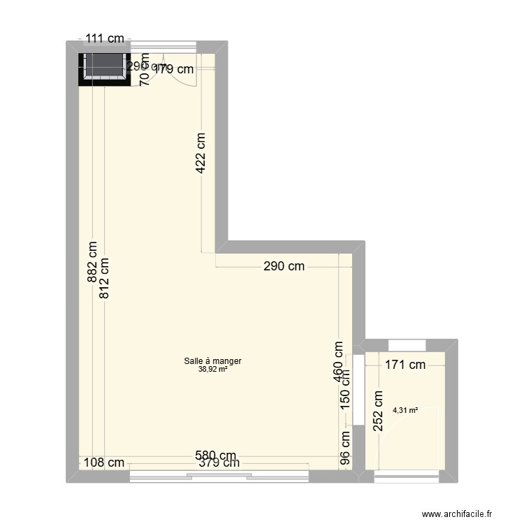 Salon et SAM. Plan de 2 pièces et 43 m2