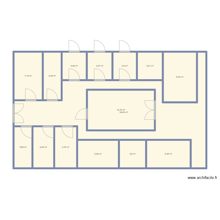 Self. Plan de 15 pièces et 128 m2