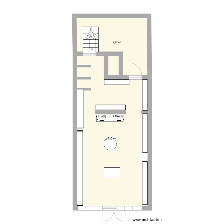 Calzedonia . Plan de 2 pièces et 51 m2