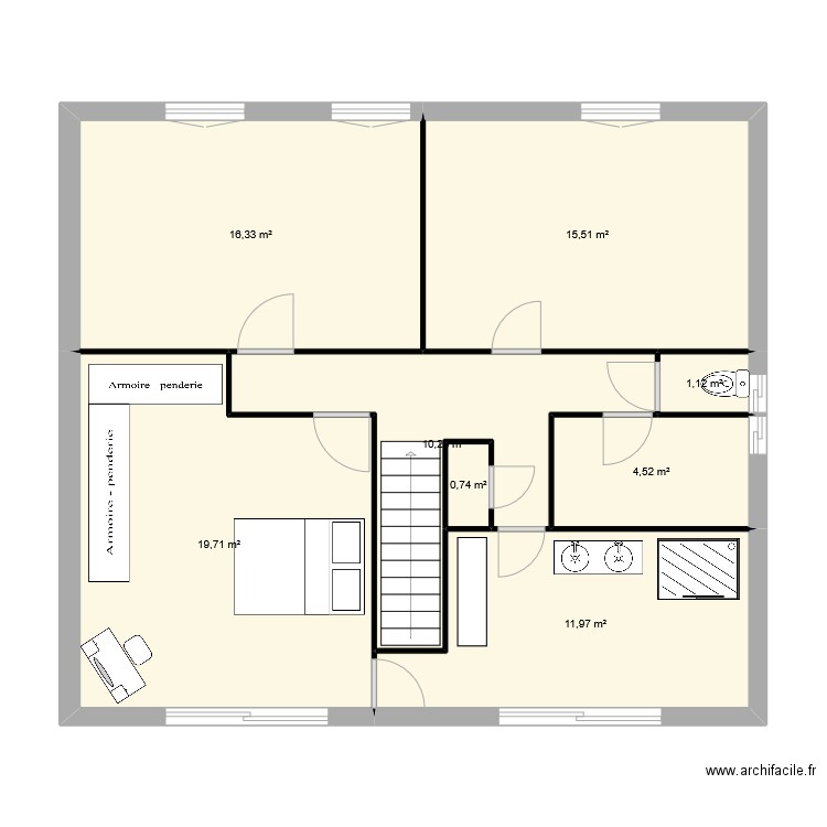 Plan 1er étage. Plan de 8 pièces et 80 m2