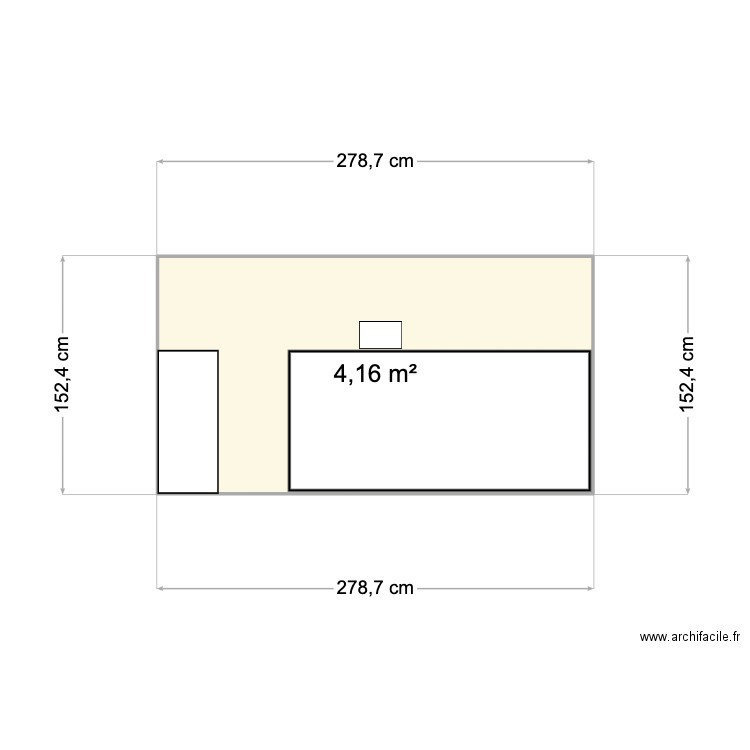 bassin ee vue mur fond. Plan de 1 pièce et 4 m2