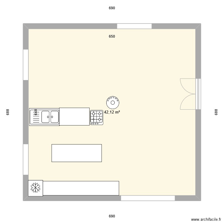 Salon-cuisine. Plan de 1 pièce et 42 m2