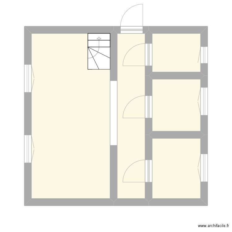 rdc. Plan de 5 pièces et 32 m2