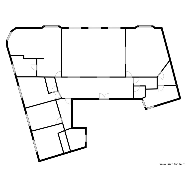 Pariente. Plan de 10 pièces et 284 m2