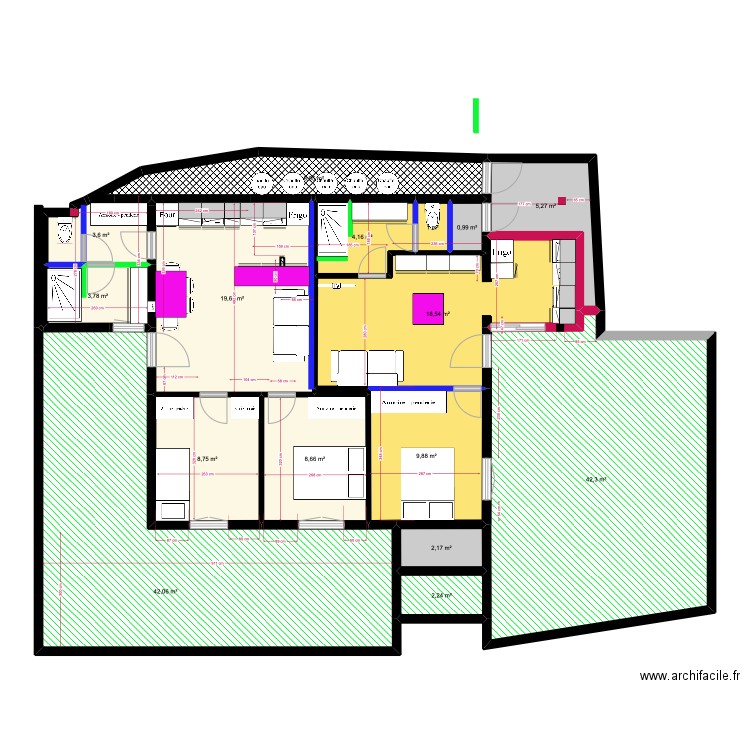 petite cuisine scogliu et  fiume sdb dans cafucciu. Plan de 17 pièces et 181 m2