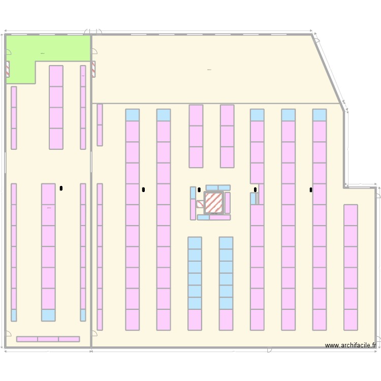 cellule 4. Plan de 147 pièces et 595 m2