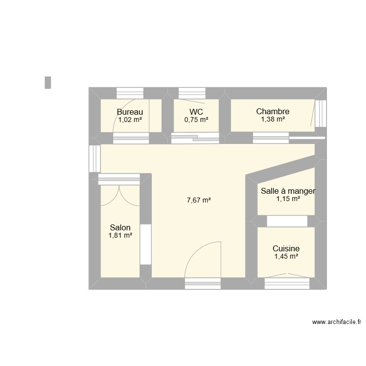 Maison. Plan de 7 pièces et 15 m2