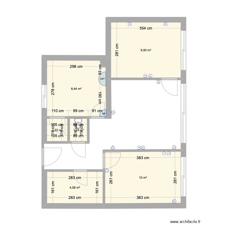 Appartement Frejus v2. Plan de 6 pièces et 35 m2