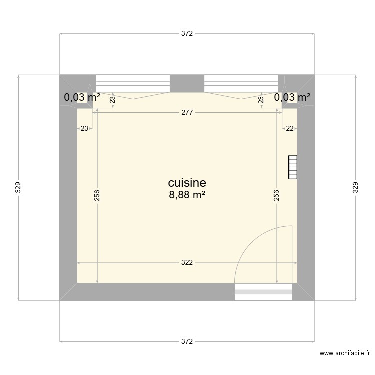 cuisine ''de la pompe''. Plan de 3 pièces et 9 m2