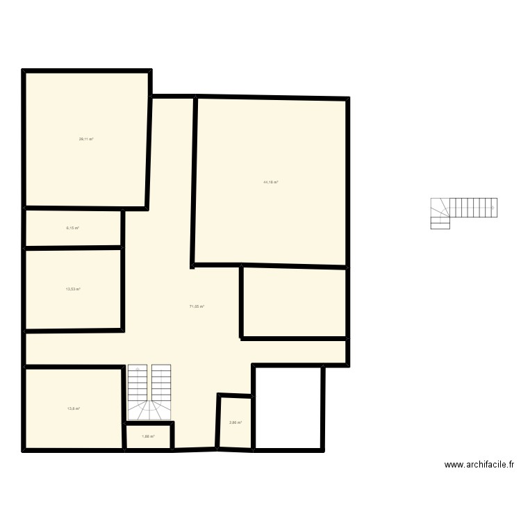 AIDARA. Plan de 8 pièces et 183 m2