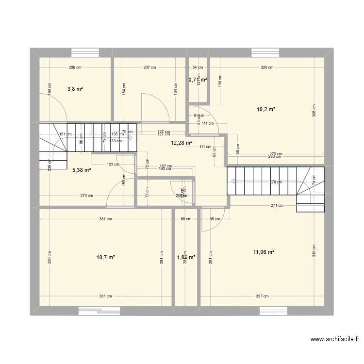 Maison Coudray Etage 1. Plan de 8 pièces et 56 m2