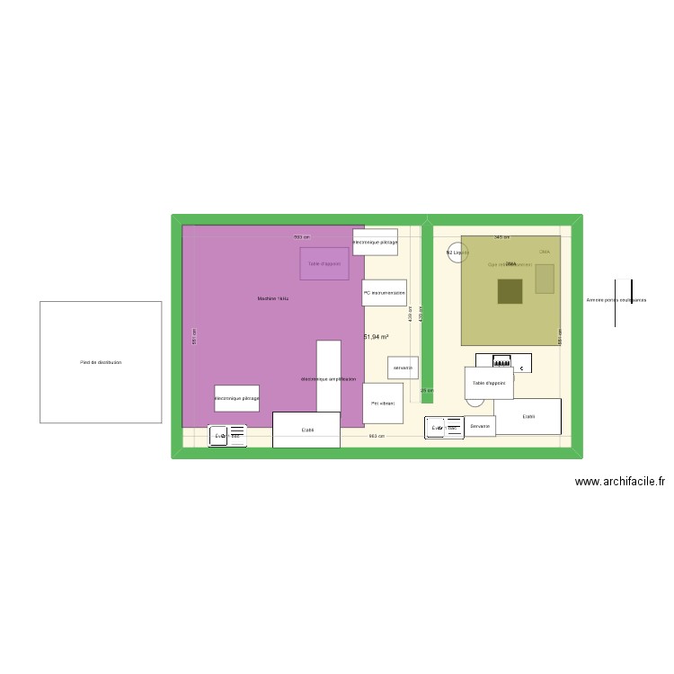 Labo hautes fréquences sous cellule 1. Plan de 1 pièce et 52 m2