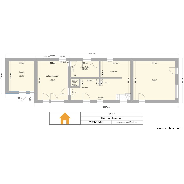 Rez-de-chaussée 1. Plan de 6 pièces et 117 m2