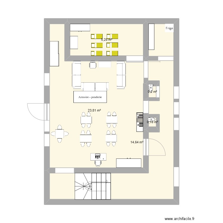 Ecole. Plan de 5 pièces et 44 m2