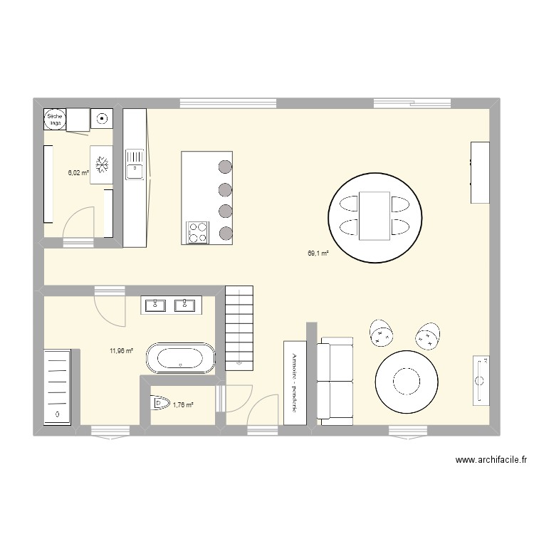 Maison. Plan de 4 pièces et 89 m2