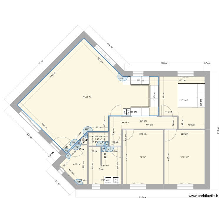 iso10. Plan de 9 pièces et 99 m2