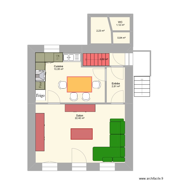 PIECES. Plan de 7 pièces et 45 m2