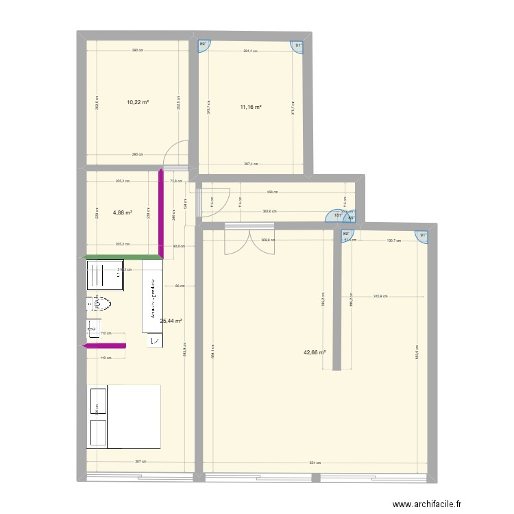 Salle de bain. Plan de 5 pièces et 94 m2