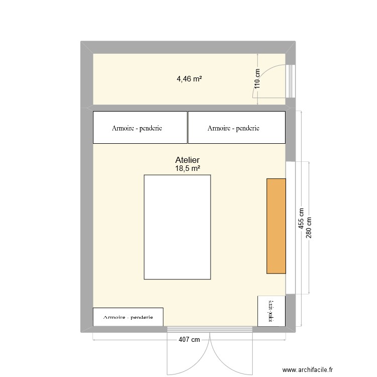 Atelier. Plan de 2 pièces et 23 m2