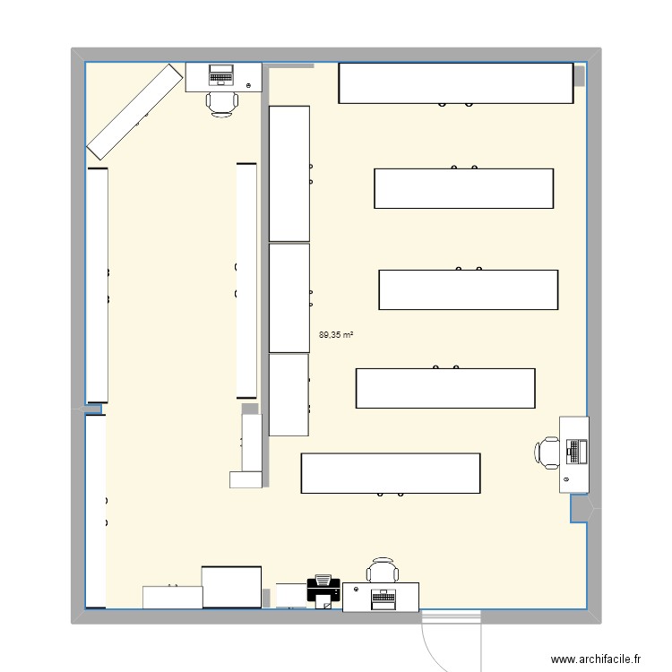 Magasin . Plan de 4 pièces et 0 m2