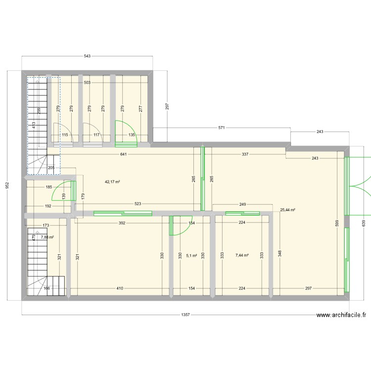 labo. Plan de 5 pièces et 88 m2