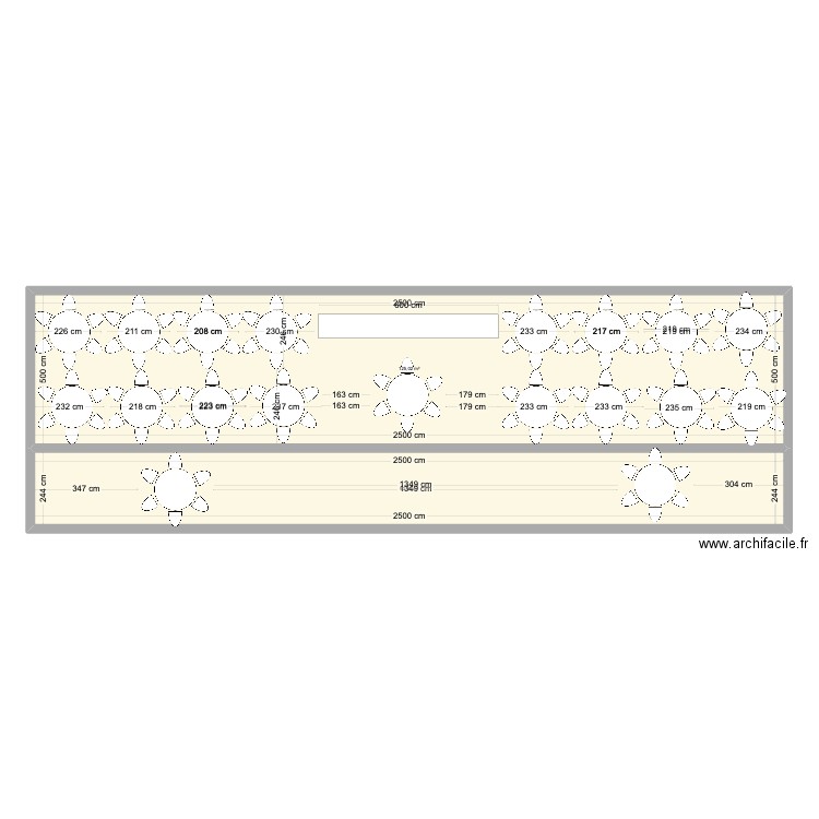 Mariage. Plan de 2 pièces et 186 m2