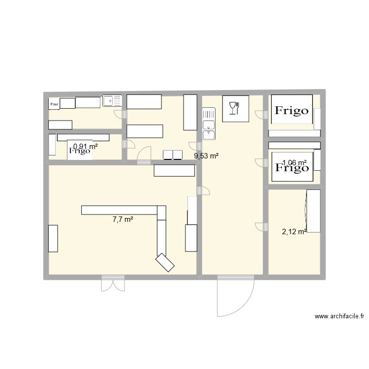 boucherie. Plan de 5 pièces et 21 m2