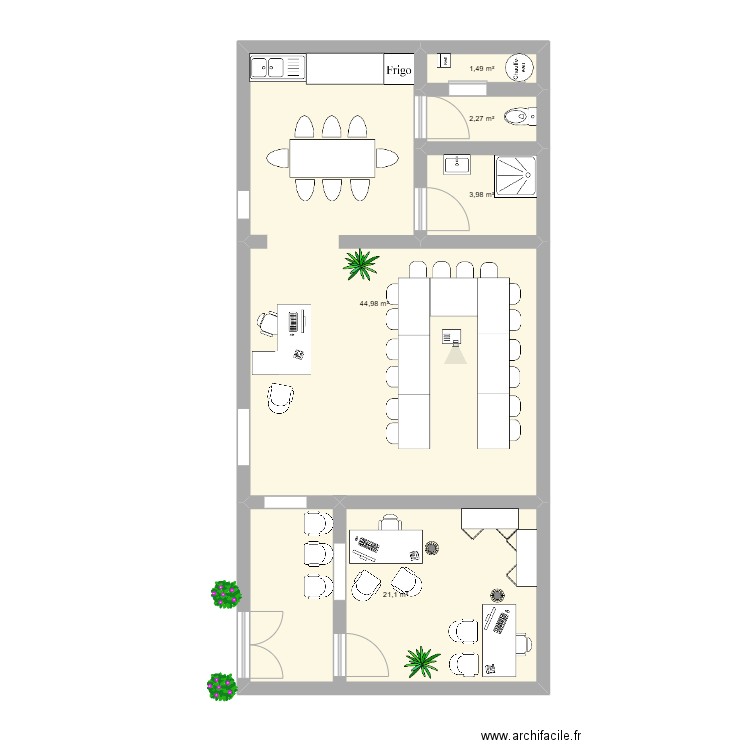 Local. Plan de 5 pièces et 74 m2