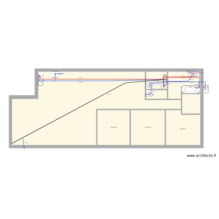 Maison eau froide + chaude. Plan de 8 pièces et 118 m2