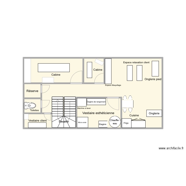 1er étage institut . Plan de 7 pièces et 16 m2