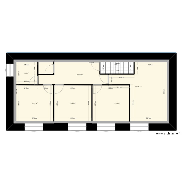 Etage 1sans electhehehe. Plan de 7 pièces et 168 m2