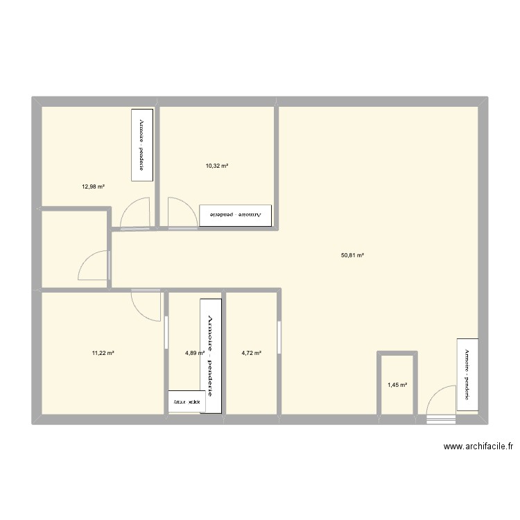 CARRE. Plan de 7 pièces et 96 m2