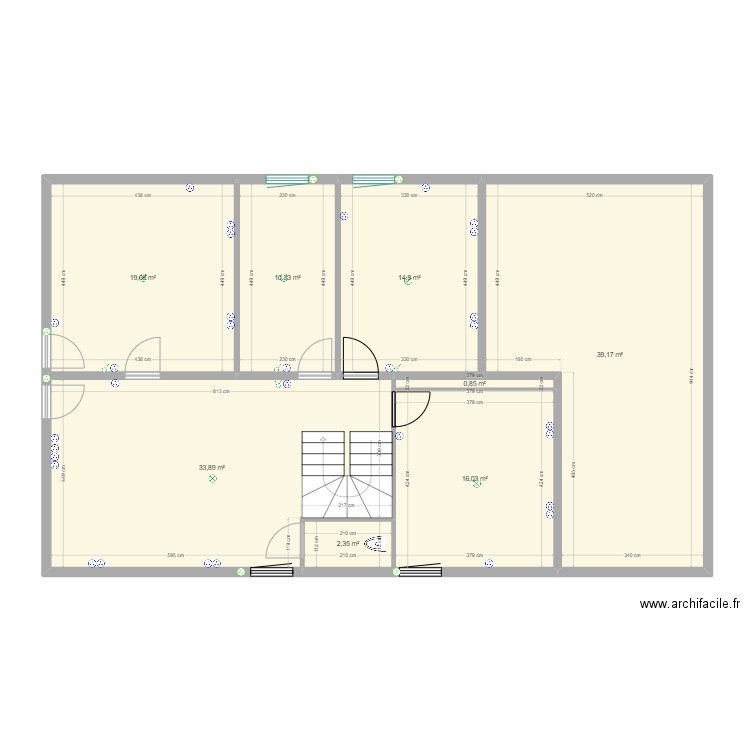 Paul et Sophie. Plan de 8 pièces et 137 m2