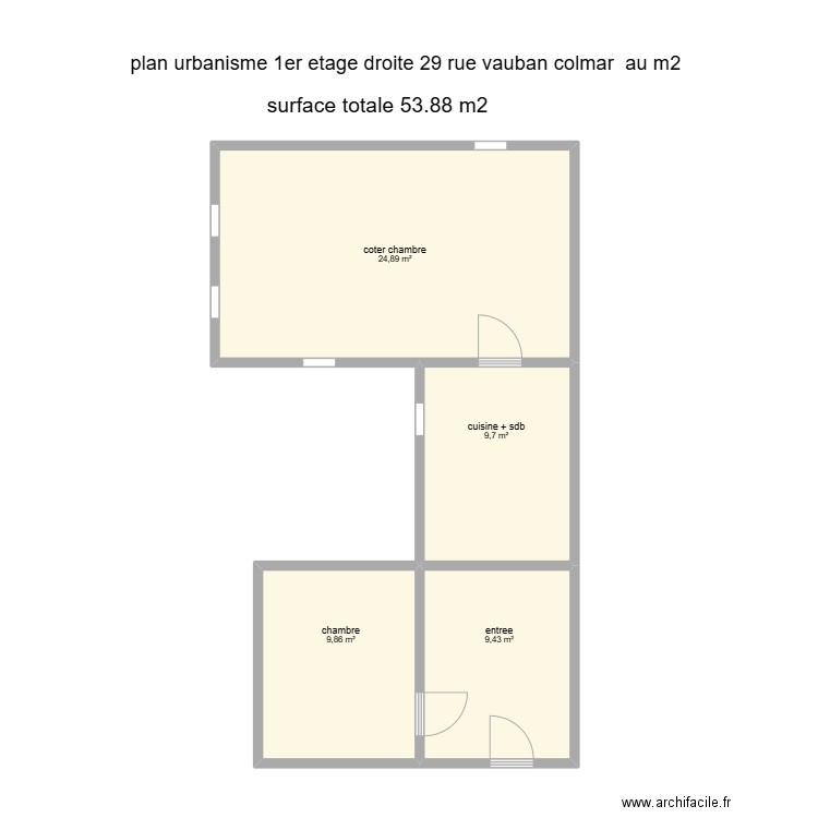 1er etage gauche. Plan de 4 pièces et 54 m2