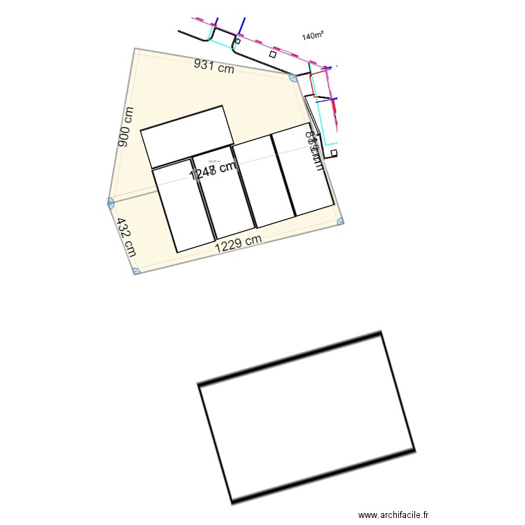 Plan parking devant salle accueil 2. Plan de 1 pièce et 123 m2