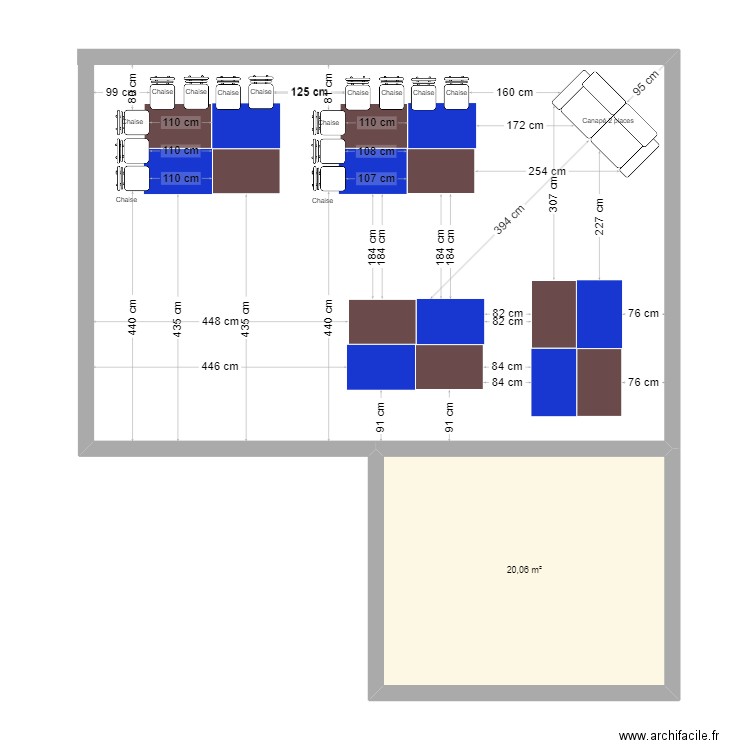 salle Doumaha et Zaki. Plan de 1 pièce et 20 m2