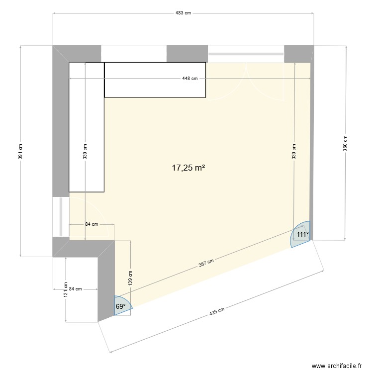 coupe . Plan de 1 pièce et 17 m2