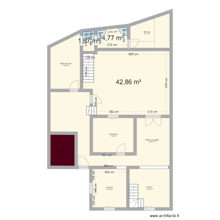 M&A. Plan de 17 pièces et 213 m2