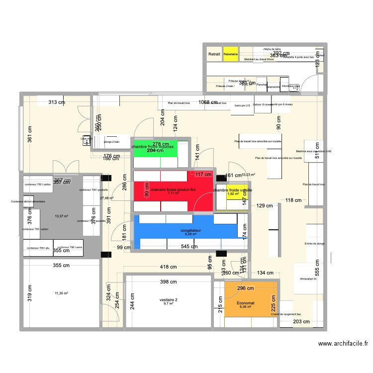 Plan basse Chico s 4 avec poteau économat plus petit . Plan de 14 pièces et 149 m2